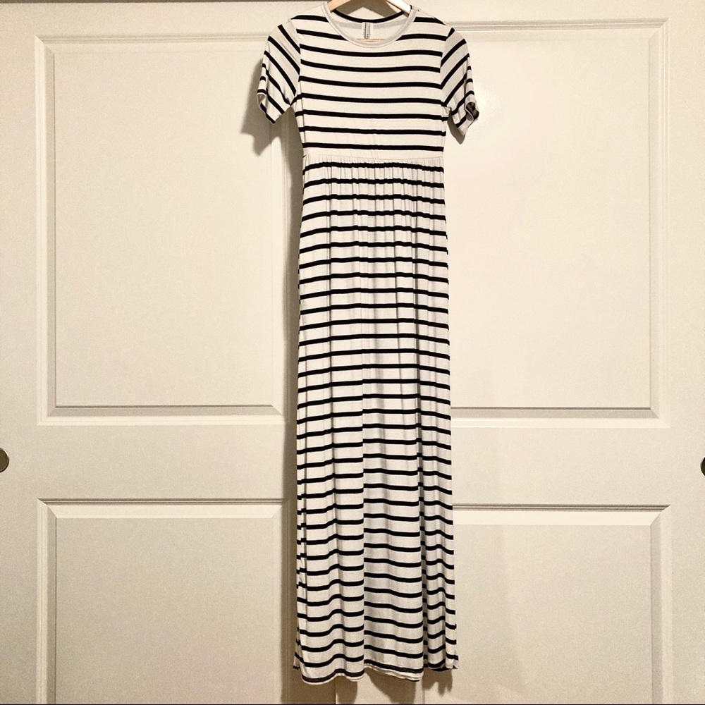 Striped Maxi Dress with Pockets